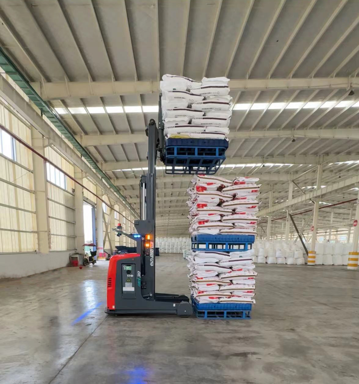 三层软包22.jpg 三层软包22.jpg